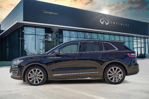 2019 Lincoln Nautilus Select