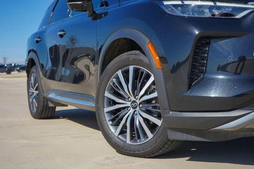 Mineral Black 2023 INFINITI QX60 SENSORY