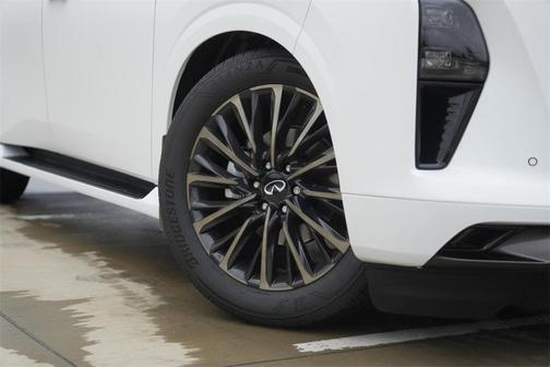 2025 INFINITI QX80 AUTOGRAPH