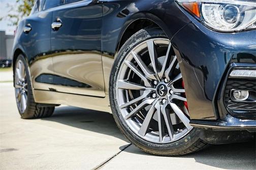 2024 INFINITI Q50 RED SPORT 400