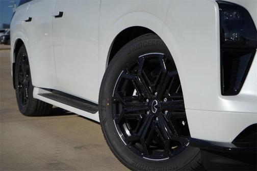 2026 INFINITI QX80 SPORT