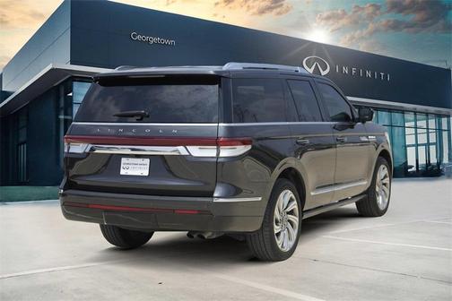 2023 Lincoln Navigator Reserve