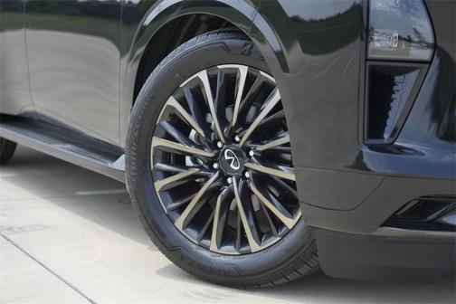 2025 INFINITI QX80 AUTOGRAPH