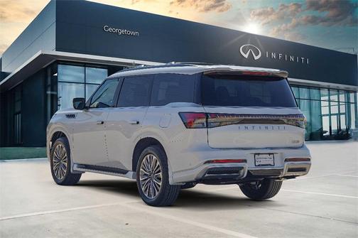2026 INFINITI QX80 Luxe