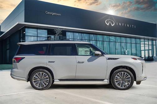 2026 INFINITI QX80 Luxe