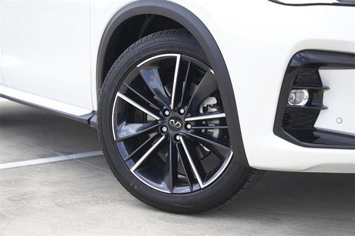 2025 INFINITI QX50 SPORT