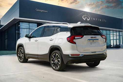 Summit White 2022 GMC Terrain SLT