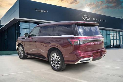 2025 INFINITI QX80 Luxe