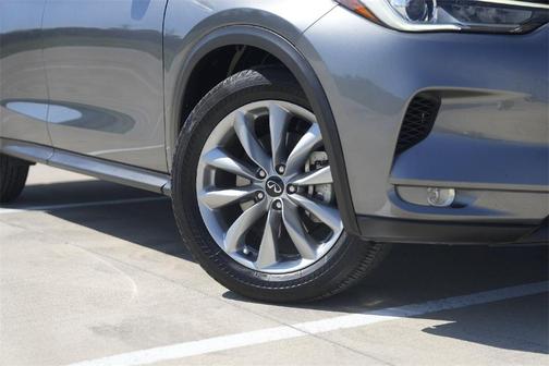 2022 INFINITI QX50 Luxe