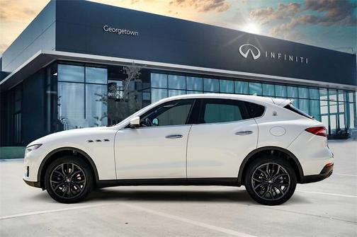 2018 Maserati Levante Base
