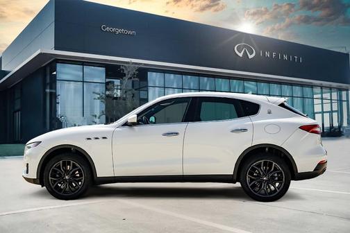 2018 Maserati Levante Base