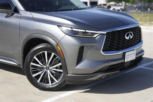 2023 INFINITI QX60 SENSORY