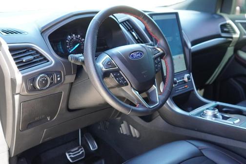 2023 Ford Edge ST Line