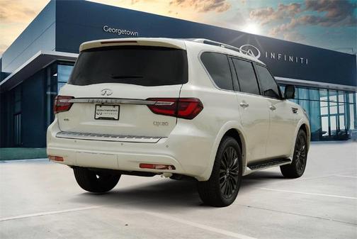2024 INFINITI QX80 SENSORY