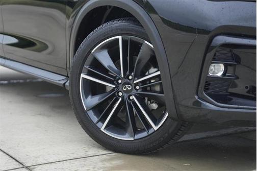 2025 INFINITI QX50 SPORT