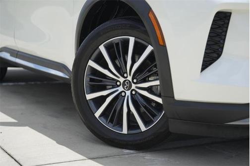 2024 INFINITI QX60 SENSORY