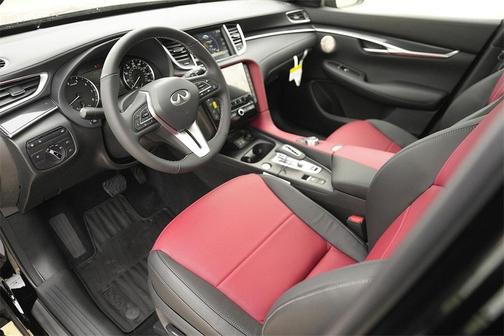 2025 INFINITI QX50 SPORT