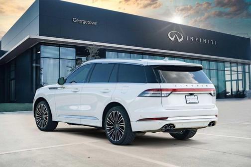 White Metallic 2023 Lincoln Aviator Black Label AWD