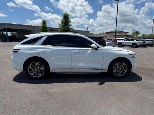 Uyuni White 2025 Genesis GV70 2.5T AWD