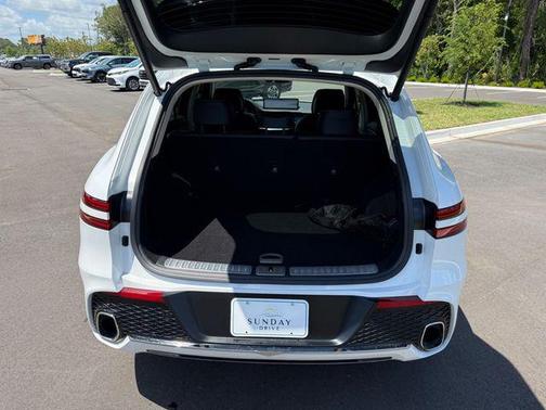 Uyuni White 2025 Genesis GV70 2.5T AWD