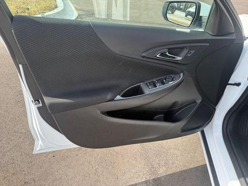 2025 Chevrolet Malibu FWD 1LT