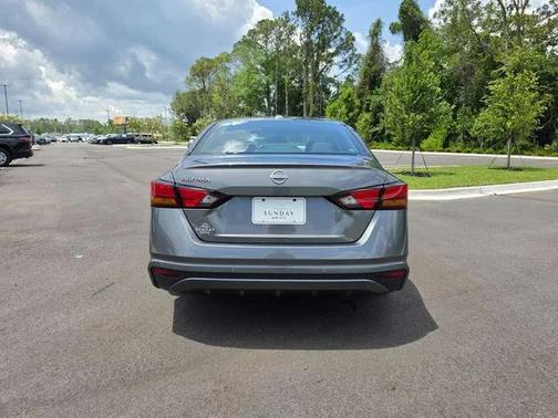 Gun Metallic 2025 Nissan Altima SV FWD