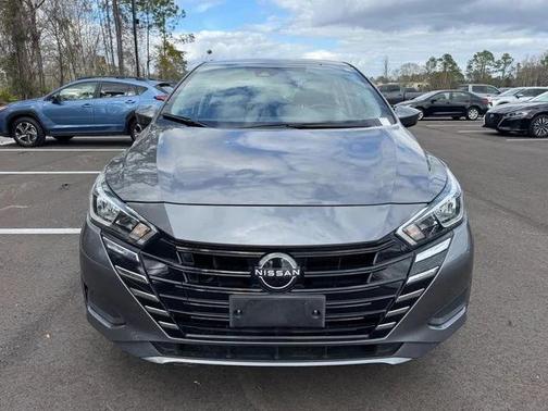 2023 Nissan Versa 1.6 SV