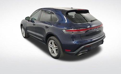Night Blue Metallic 2022 Porsche Macan Base