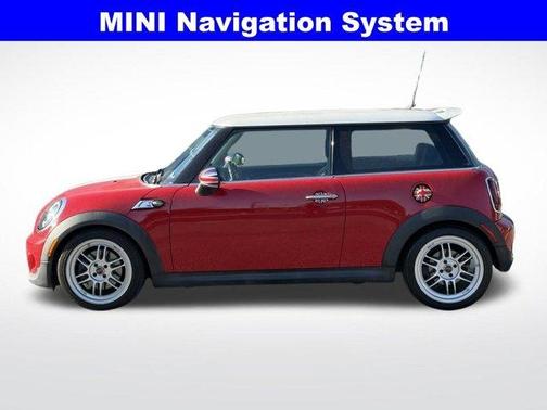 Chili Pepper Red 2013 MINI Hardtop Cooper S