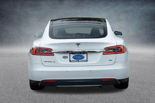 2014 Tesla Model S Base