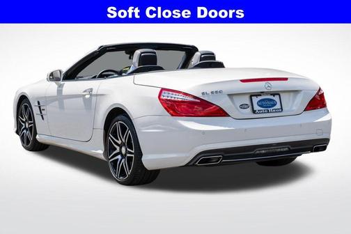 Designo Magno Cashmere 2015 Mercedes-Benz SL-Class SL 550