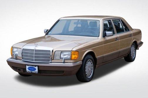 1987 Mercedes-Benz S-Class 560SEL