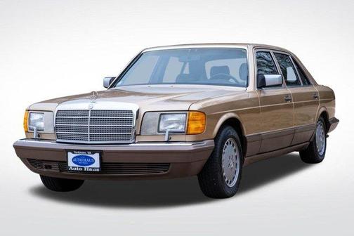 1987 Mercedes-Benz S-Class 560SEL
