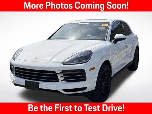 White 2021 Porsche Cayenne Base
