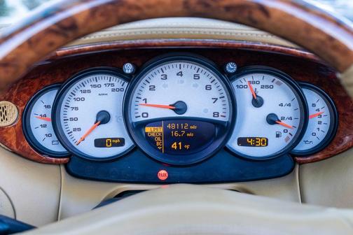 2002 Porsche 911 Carrera Cabriolet