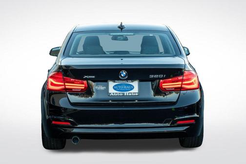 2017 BMW 320 i xDrive