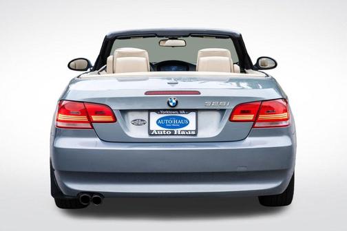 Arctic Metallic 2007 BMW 328 i