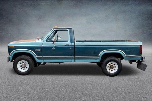 1983 Ford F-250 