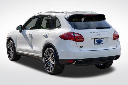 White 2011 Porsche Cayenne Base
