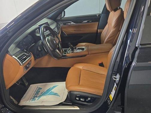 2020 BMW 750 i xDrive