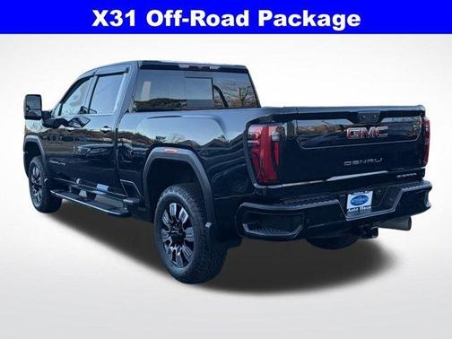 2024 GMC Sierra 2500 Denali