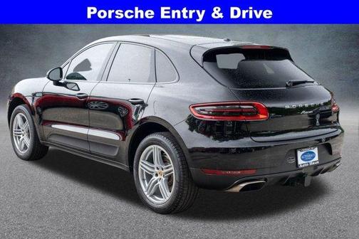 2017 Porsche Macan Base