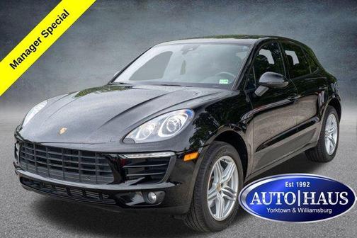 2017 Porsche Macan Base