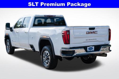 Summit White 2024 GMC Sierra 3500 SLT