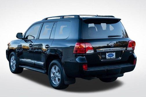 2015 Toyota Land Cruiser V8
