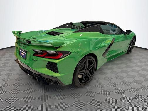 2026 Chevrolet Corvette Stingray w/2LT