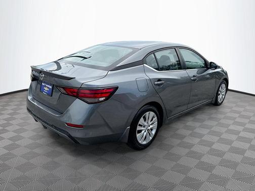 2022 Nissan Sentra S