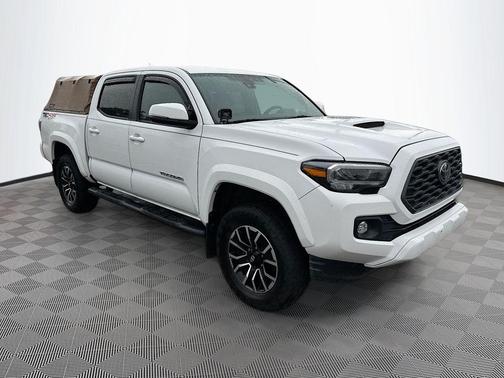 2020 Toyota Tacoma TRD Sport