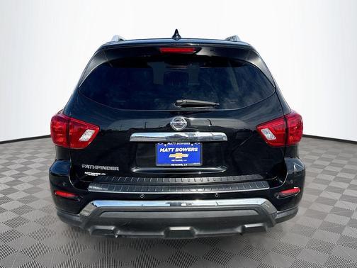 2020 Nissan Pathfinder S