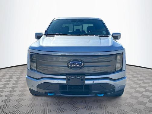 2022 Ford F-150 Lightning LARIAT
